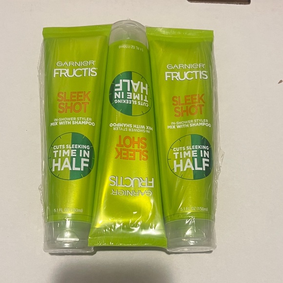 Garnier Other - Garnier Fructis Sleek Shot In-Shower Styler - Vibrant Green